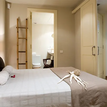Columbus Apartment *